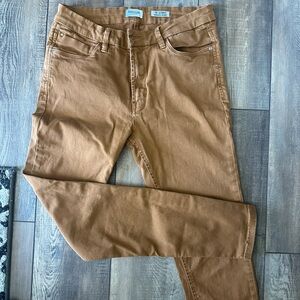 Kensie jeans. High rise skinny jeans, brown. Size 6/28